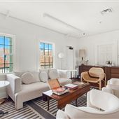 Wonderland Studios: "Loft Apartment"