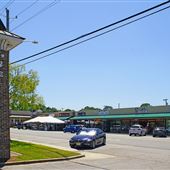 Habersham Village Shopping District