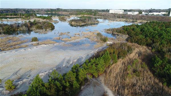 Borrow Pit off 17