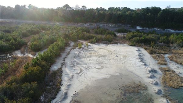 Borrow Pit off 17