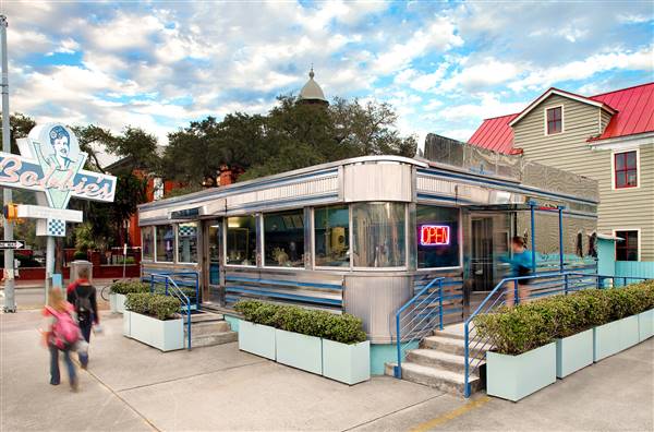 Bobbies Diner