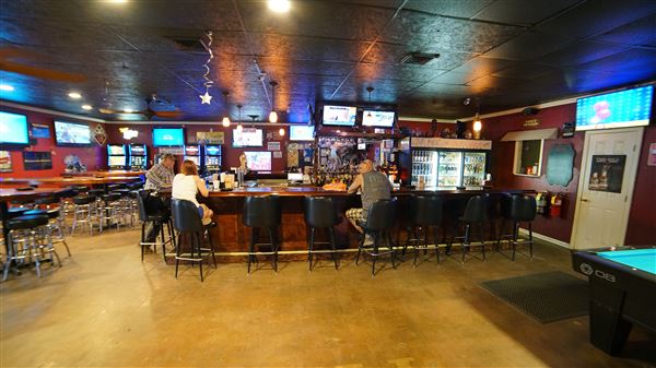 Blueberry Hill Bar And Grill