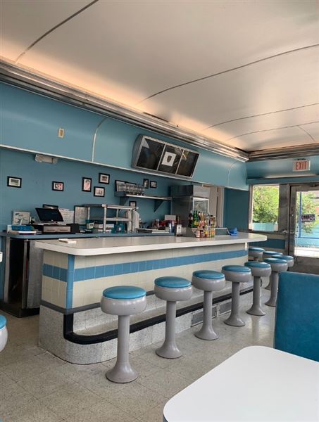 Bobbies Diner